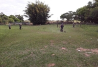 OPERATIVO DE LIMPIEZA Y DESMALEZAMIENTO EN ESCUELA DE CERRITO