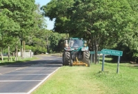 OPERATIVO DE DESMALEZAMIENTO EN ZONA ROTONDA SOBRE RUTA Nº 5