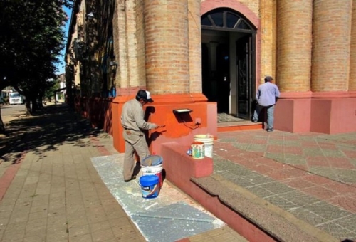 INTERVIENEN PARA EMBELLECER El TEMPLO