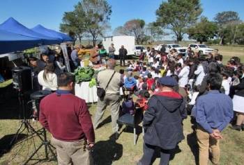 ACERCAMOS A NI&Ntilde;OS A LOS H&Aacute;BITOS SALUDABLES Y LA PRODUCCI&Oacute;N DE ALIMENTOS