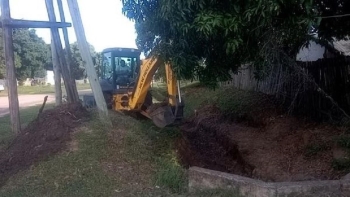 OPERATIVO DE LIMPIEZA DE CANALES Y DESAG&Uuml;ES EN DISTINTOS PUNTOS