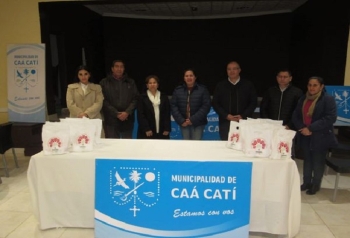 ENTREGAN KITS Y PLANEAN CAPACITACIONES